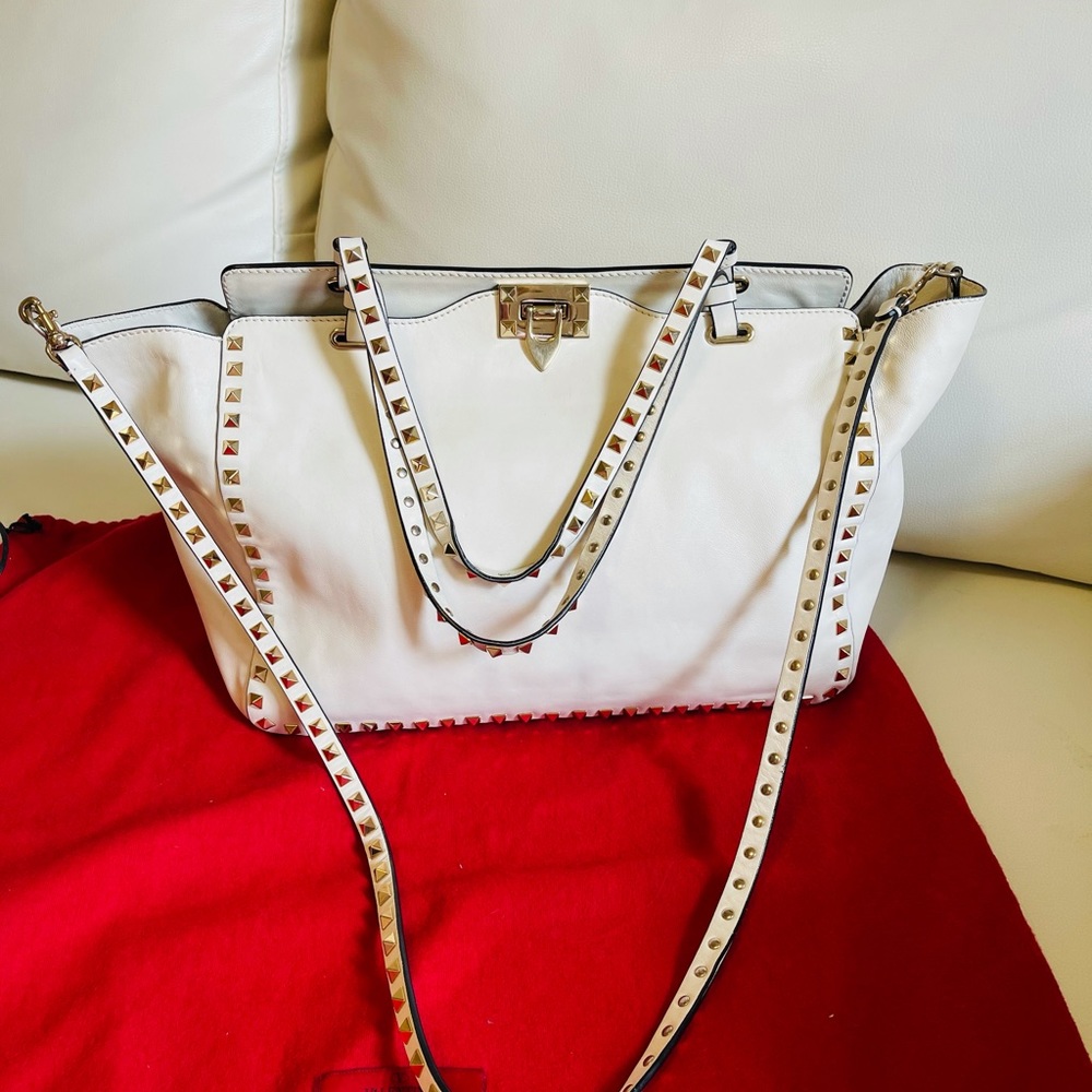 Valentino Garavani white rockstud tote bag medium - Picture 3 of 16